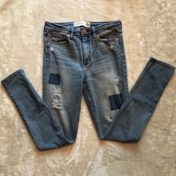 Abercrombie & Fitch Super Skinny High Rise Jeans - Picture 4 of 4
